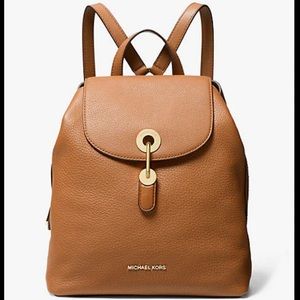MICHAEL KORS RAVEN BACKPACK SIZE MEDIUM IN ACORN PEBBLED LEATHER